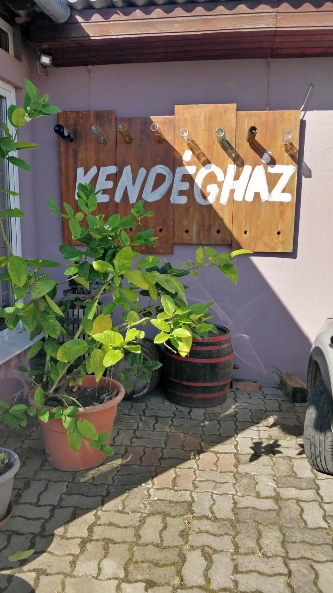 Novakporta Vendeghaz Appartement Lakhegy Buitenkant foto